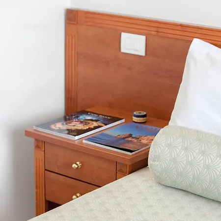 Relais 2 Pini 2* Anacapri (Isola di Capri)