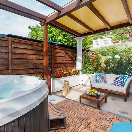 Отель Relais 2 Pini Анакапри