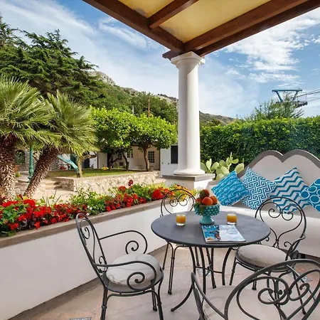 Relais Caposcuro Capri 2*