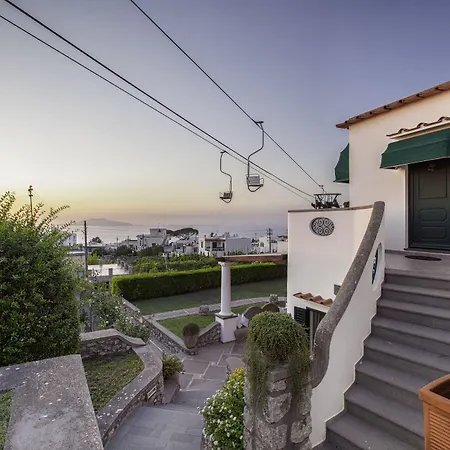 Relais Caposcuro Capri Hotel 2*