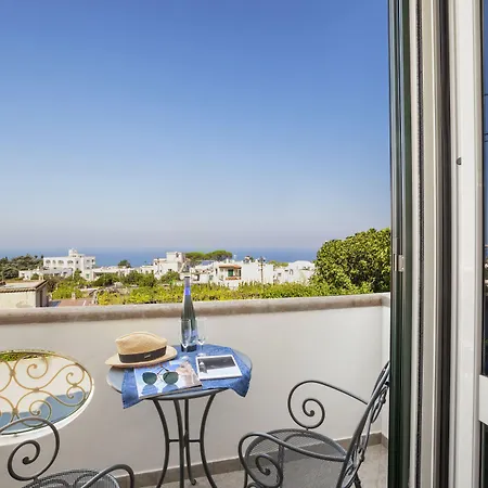 Hotel Relais Caposcuro Capri 2*