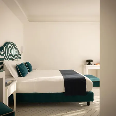 Relais Caposcuro Capri Hotel