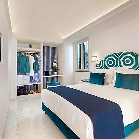 Relais Caposcuro Capri Hotel