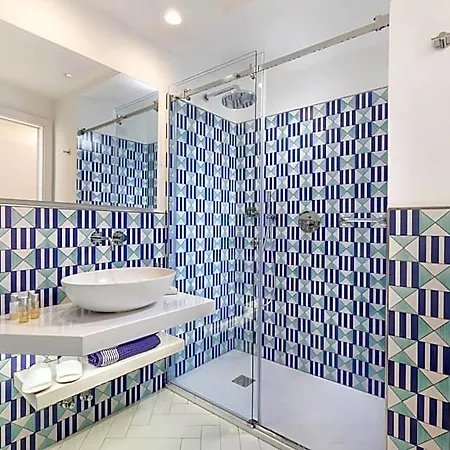 Hotel Relais Caposcuro Capri 2*