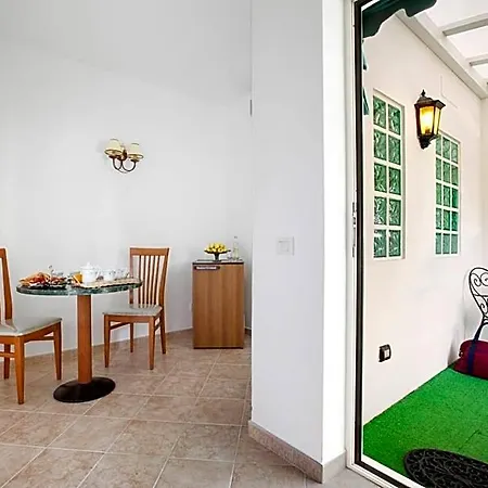 Relais Caposcuro Capri Hotel 2*
