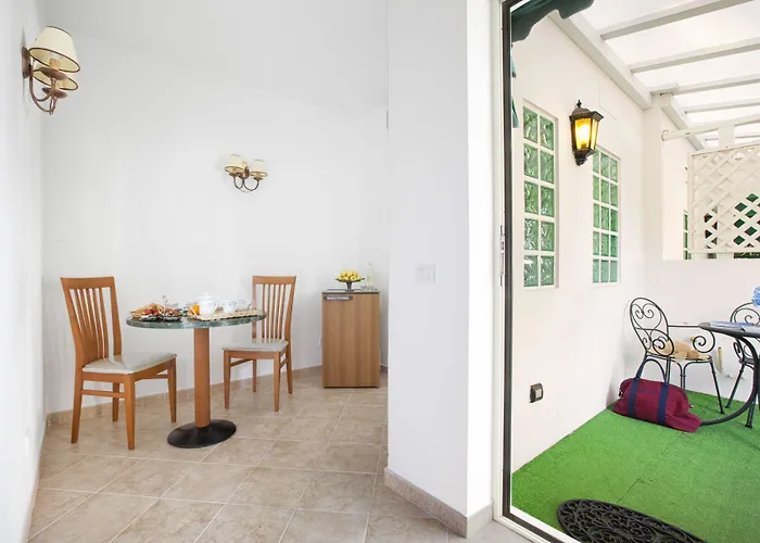 Relais 2 Pini Отель