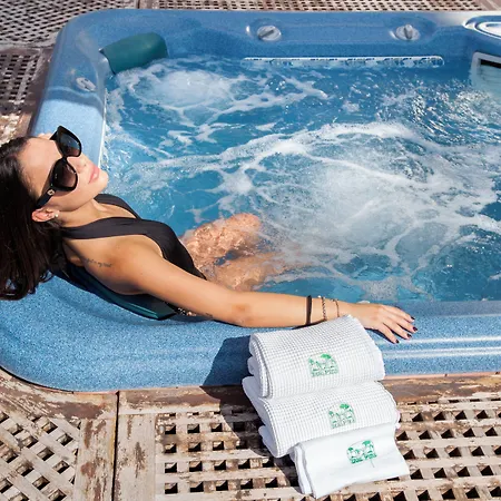 Relais 2 Pini Otel Anacapri (Isola di Capri)