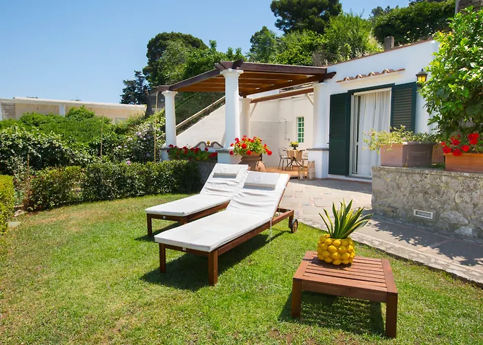 Relais 2 Pini 2* Anacapri (Isola di Capri)